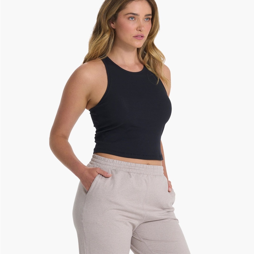 Vuori Elevation Plyo Tank S